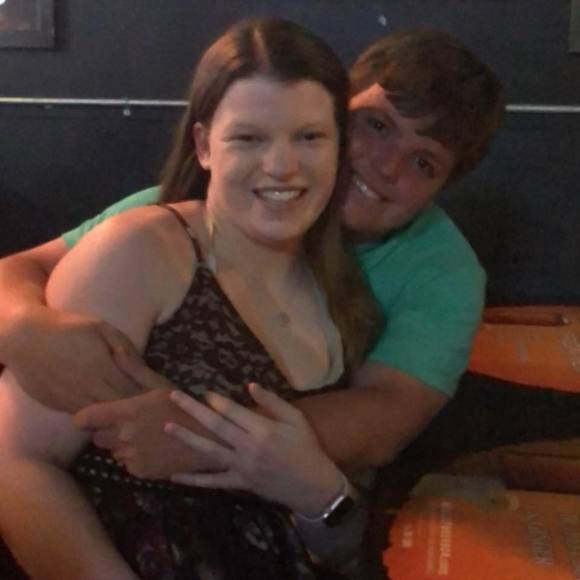 Meet your Posher, Cortney - Picture 1 of 1